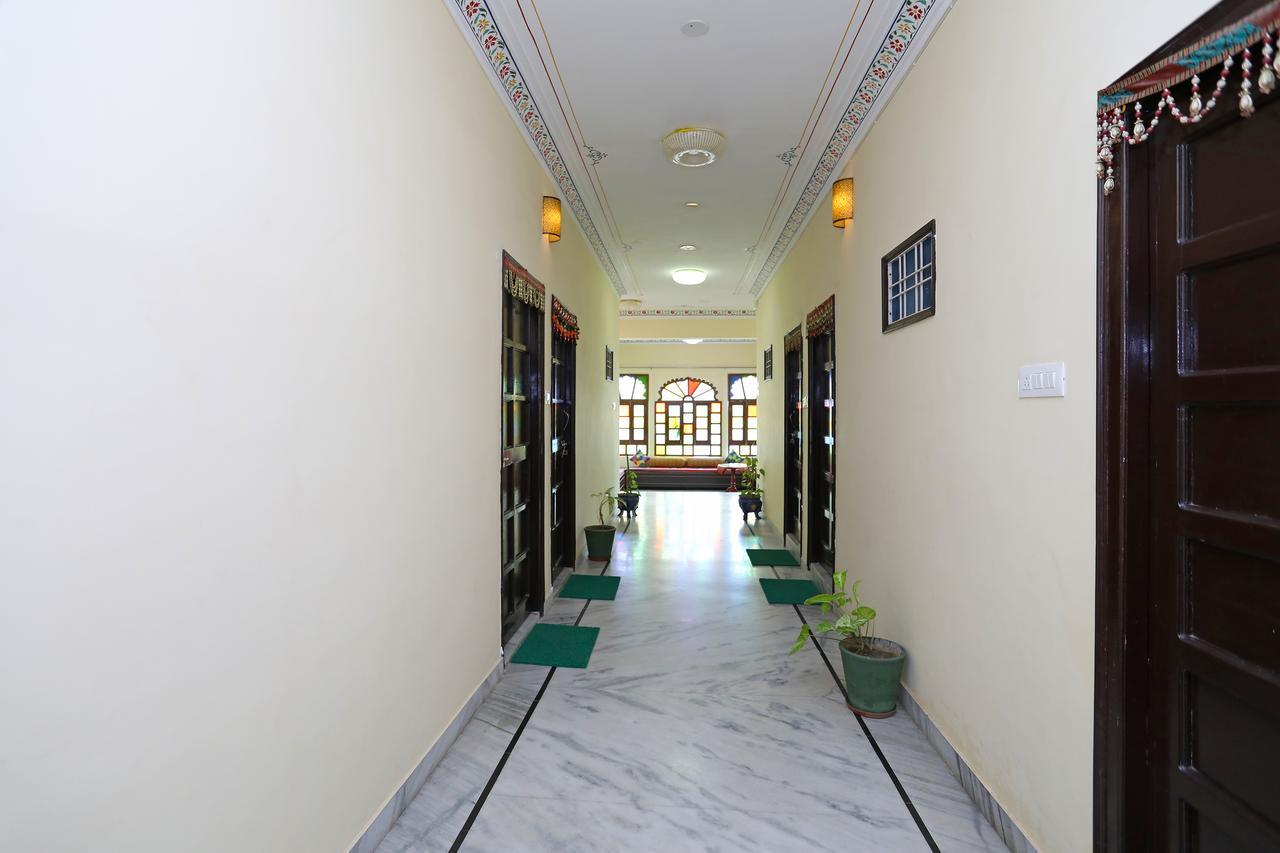 Oyo Home Heritage Near City Palace Udaipur Exteriör bild