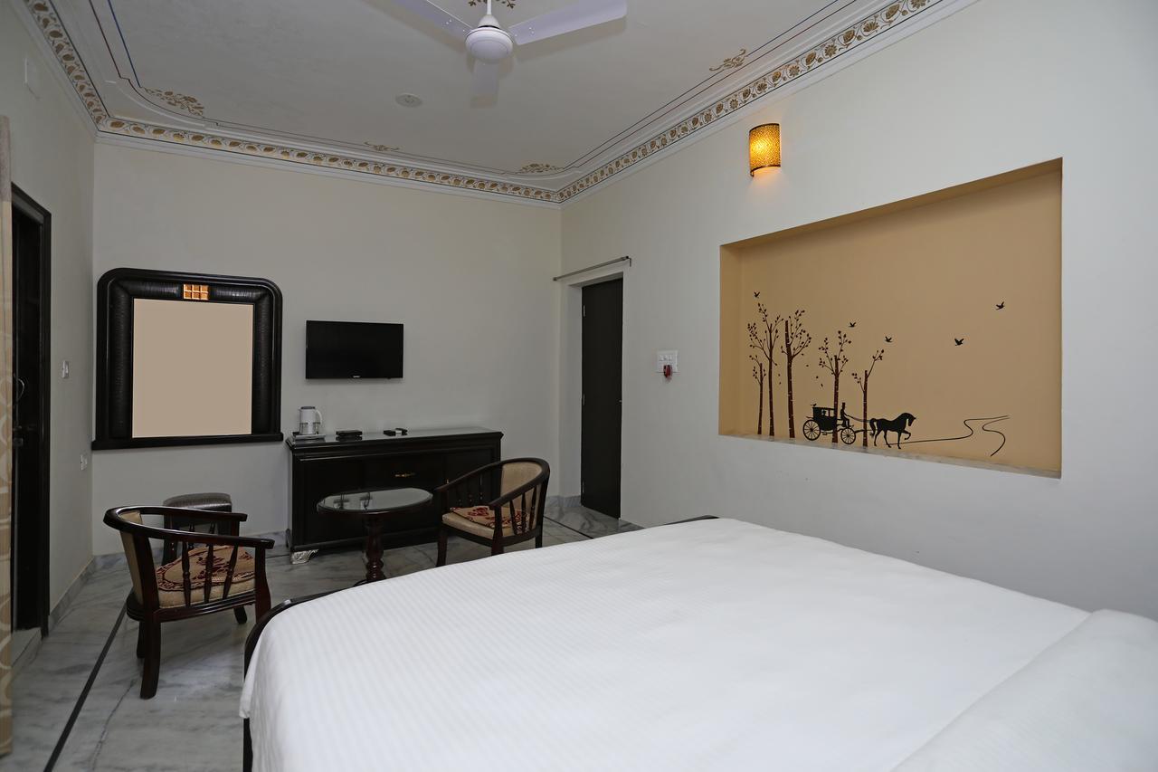 Oyo Home Heritage Near City Palace Udaipur Exteriör bild