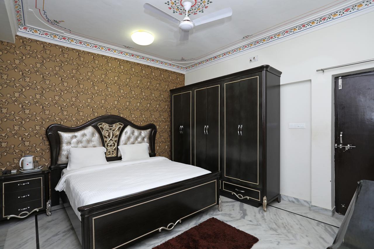 Oyo Home Heritage Near City Palace Udaipur Exteriör bild
