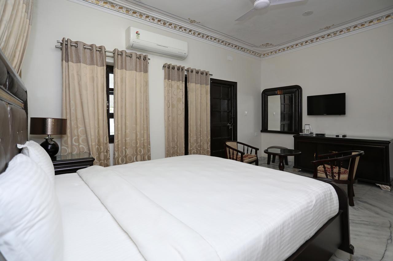 Oyo Home Heritage Near City Palace Udaipur Exteriör bild